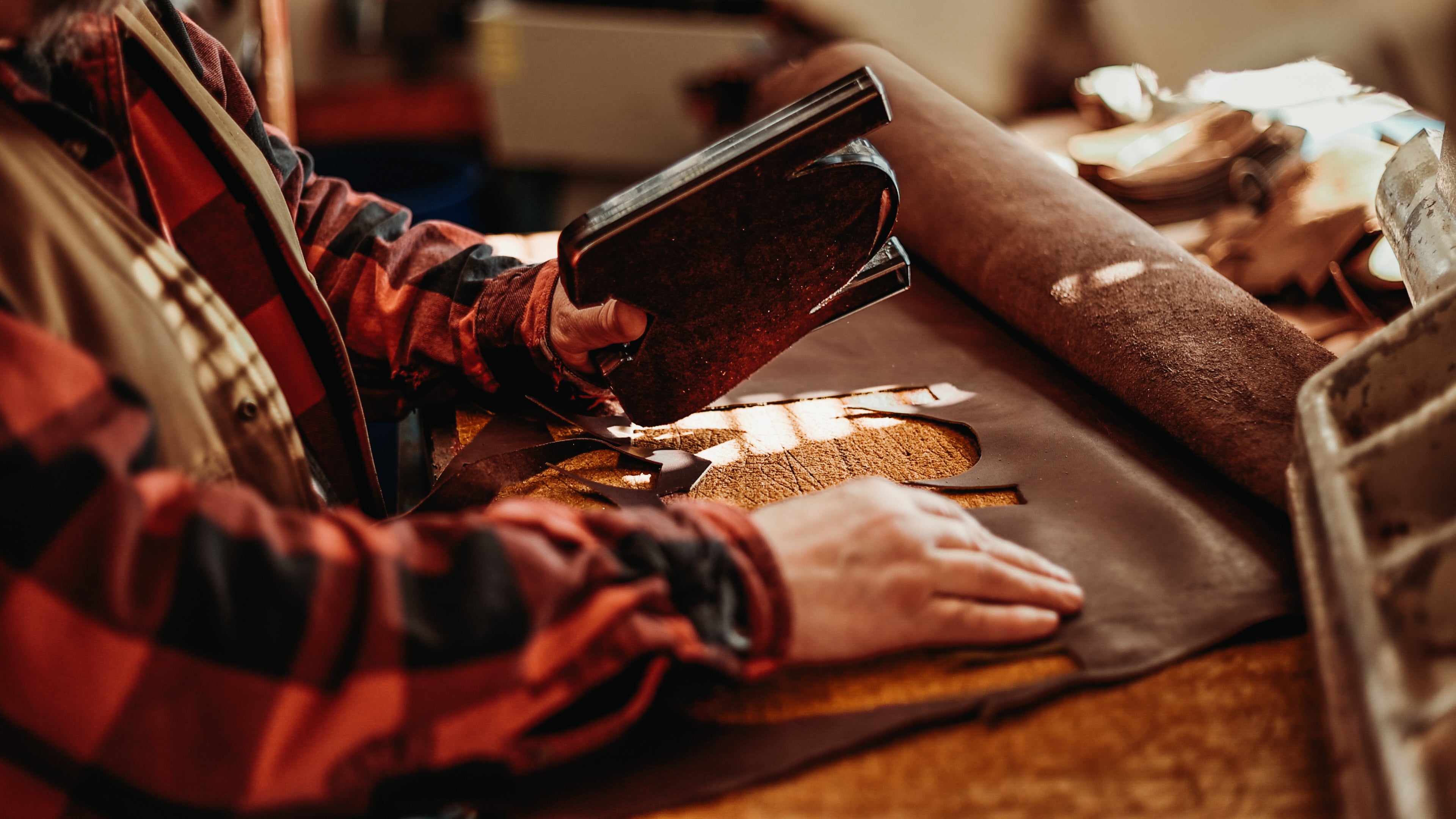 Russell Materials – Russell Moccasin