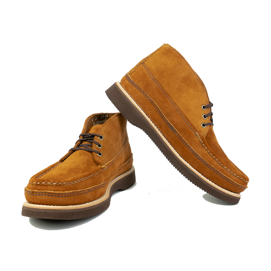 Chukkas sport top