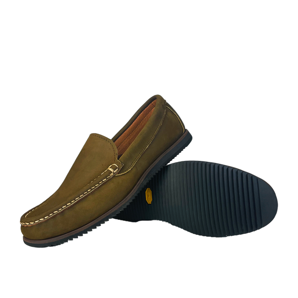 Seconds- Lake Loafer 6D – Russell Moccasin Seconds- Lake Loafer 6D – Russell Moccasin