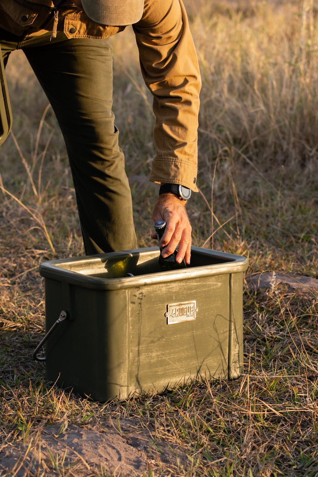 Rogue Safari 18L Ice Chest – Russell Moccasin
